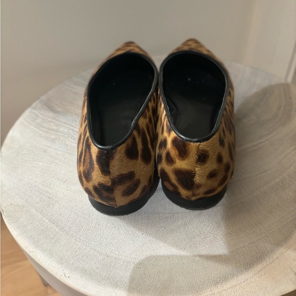 5.5 Marc Fisher pony hair flats - Picture 3 of 6